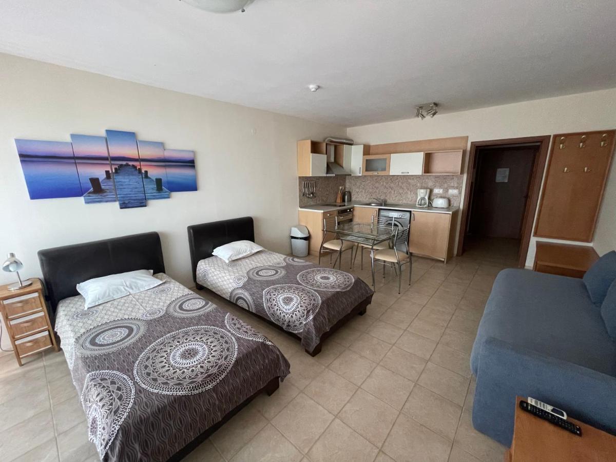 Kavarna Paradise Apartments Экстерьер фото