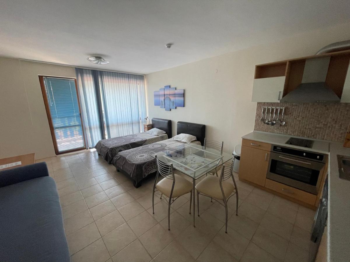 Kavarna Paradise Apartments Экстерьер фото